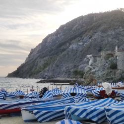 liguria balkon nad morom